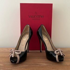 Valentino Black Patent Brown Bow Stiletto High Heels